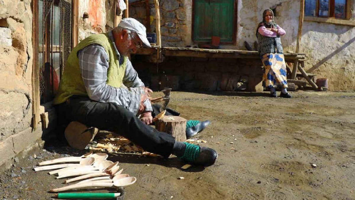Baba mesleğine sahip çıkıyor! Sadece mesleği değil ‘Ata mirası’: ‘Bu işler sabır ister, emek ister’