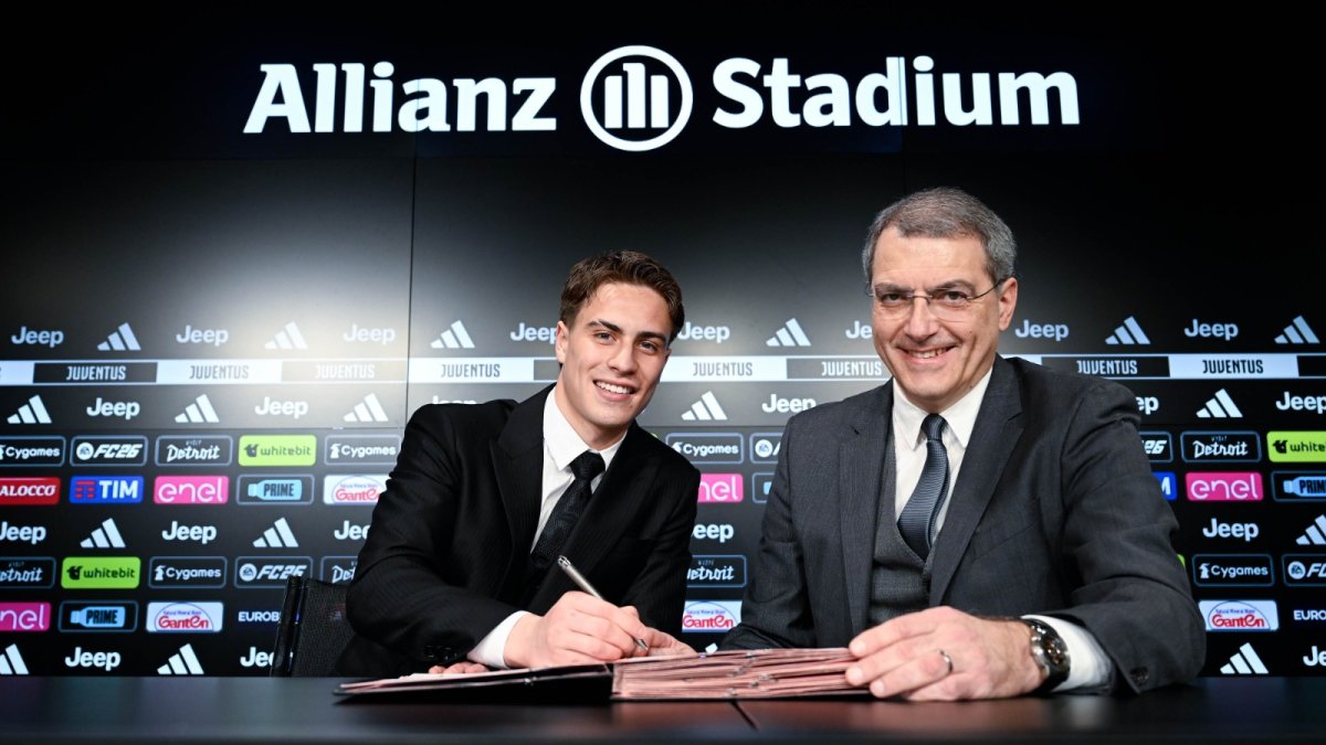 Kenan Yıldız imzayı attı: Milli futbolcu rekor ücret kazanacak