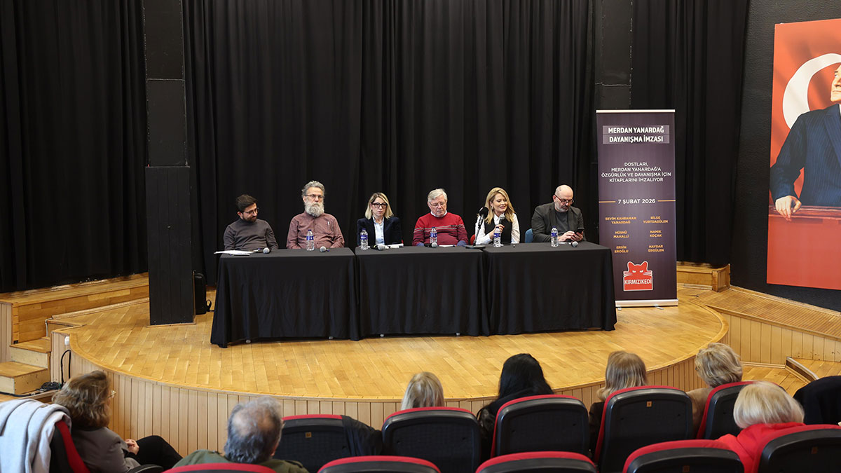 Tutuklu gazeteci Merdan Yanardağ için dayanışma buluşması: Cumhuriyet değerlerini savunmaya devam edeceğiz