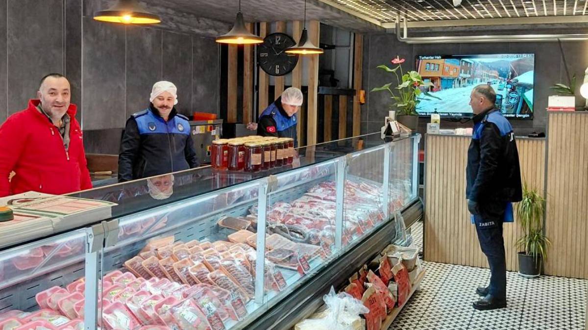 Zabıta ekiplerinden ramazan öncesi kasaplara denetim