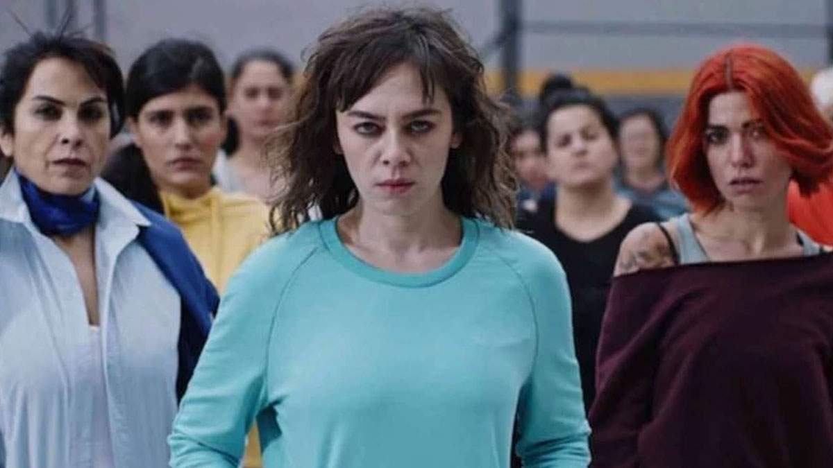 Show TV’deki kayyum Avlu dizisini vurdu