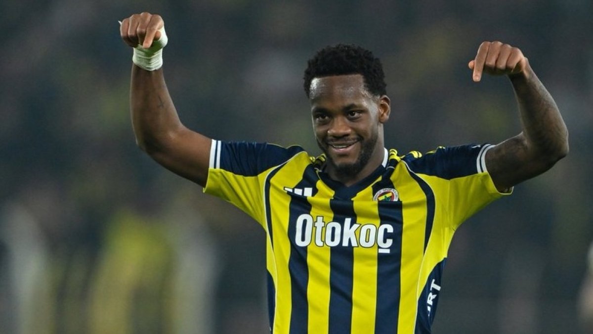 Fenerbahçe'de ayrılık resmen gerçekleşti! Jhon Duran takımdan ayrıldı: İşte Kolombiyalı golcünün yeni takımı