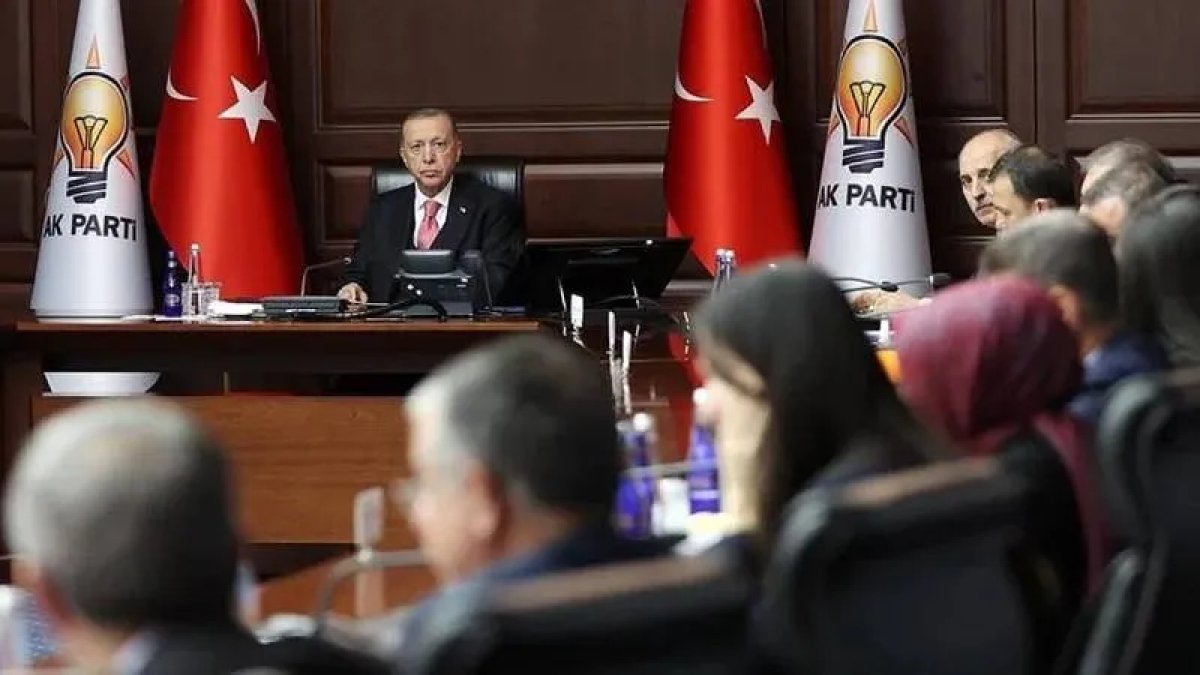 AK Parti MYK, Erdoğan başkanlığında toplandı