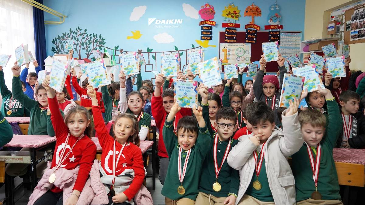 Daikin temiz hava bilincini yaymaya devam ediyor! 5 yeni okulda daha temiz hava sınıfı
