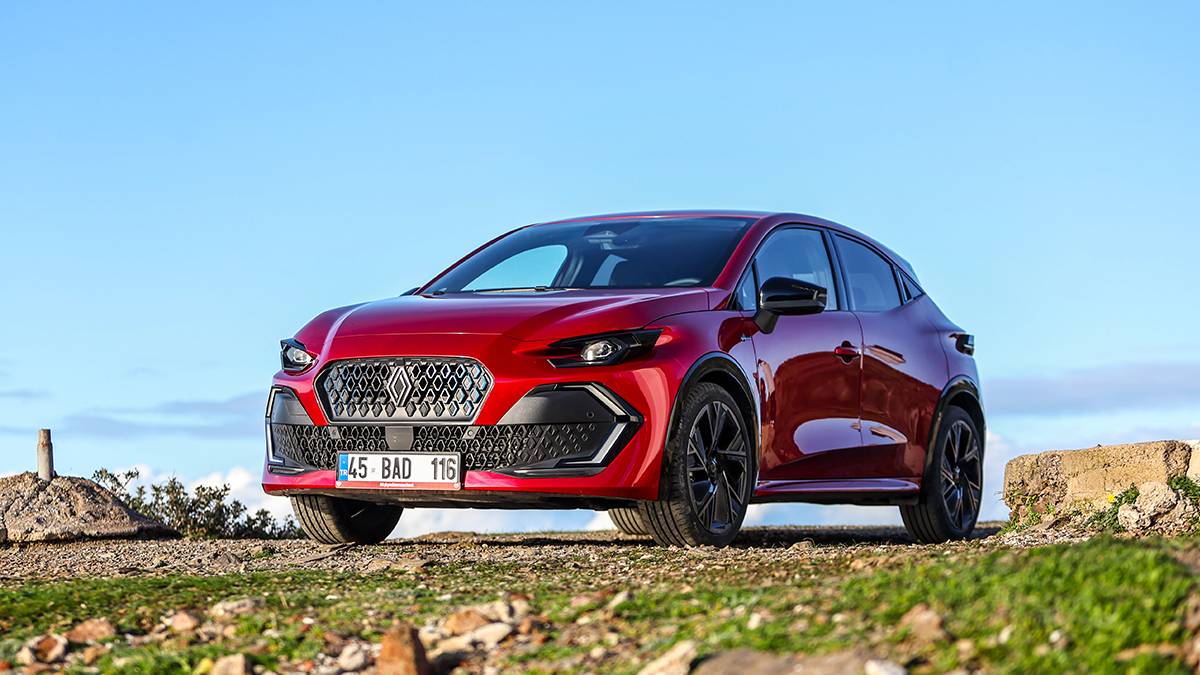 Yeni Renault Clio Türkiye'de!