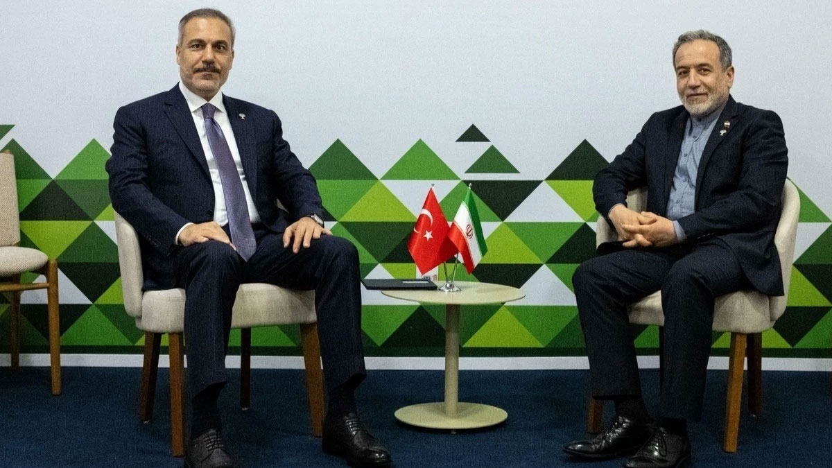 Bakan Fidan, İranlı mevkidaşı Erakçi ile görüştü