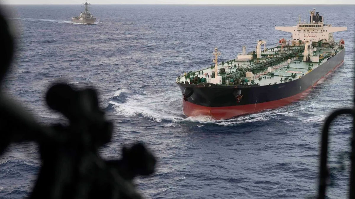 ABD, Karayipler'deki petrol tankerine el koydu