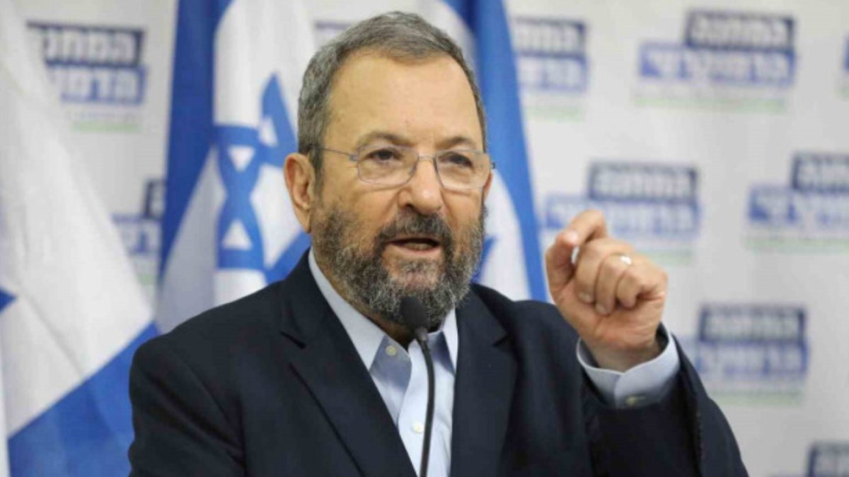 Epstein, eski İsrail Başbakanı için New York'ta daire tutmuş