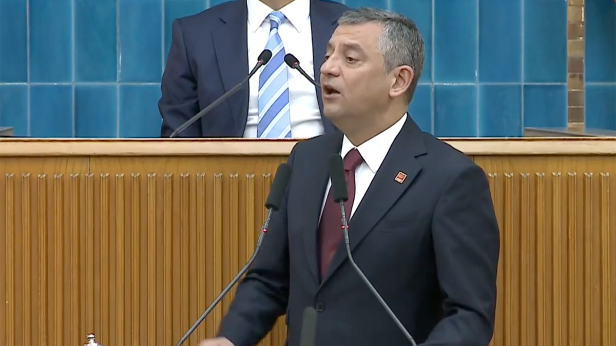 Son dakika! Özgür Özel konuşuyor: Parti tarihinin en büyük saldırısı altında