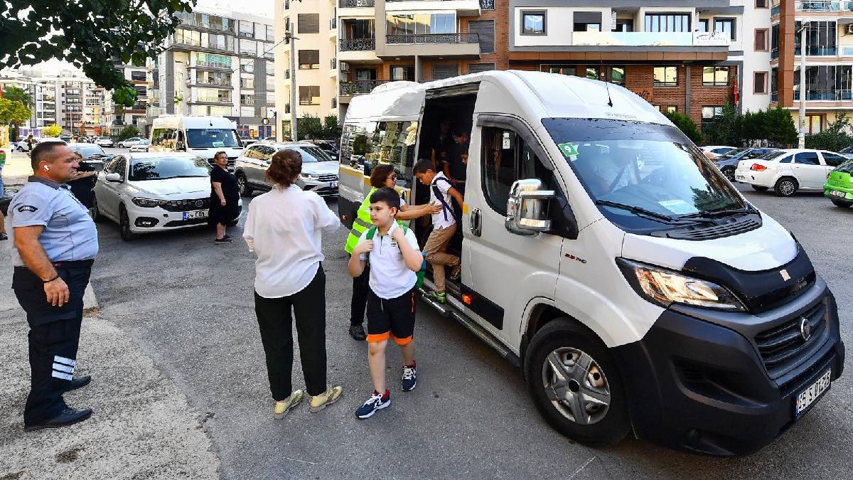 İzmir’de öğrenci servis ücretleri belli oldu