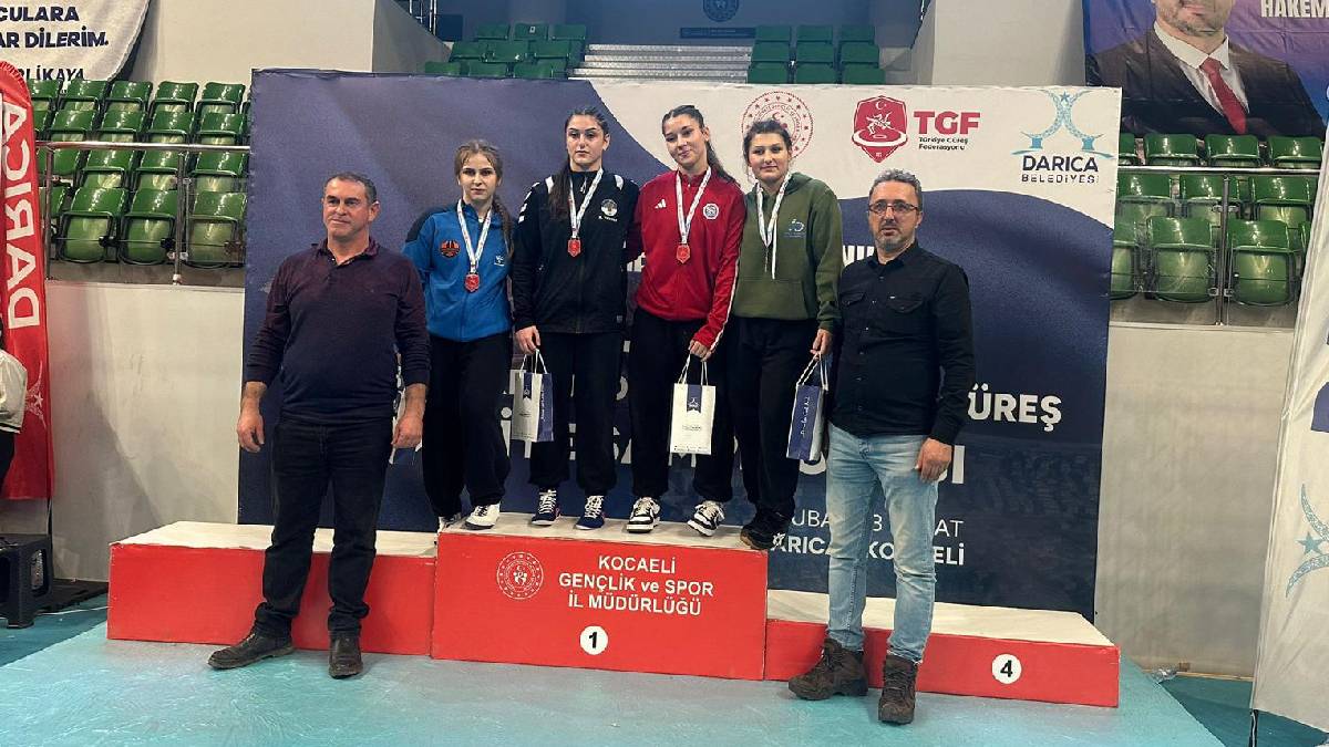 Çorlulu sporcular minderde devleşti