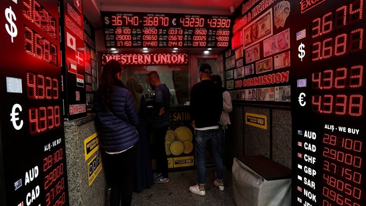 Kaçak döviz bürolarına operasyon: 194 işletmenin faaliyeti durduruldu