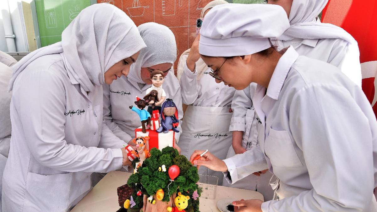 Bornova’da hamurdan umuda... Çoğunluğu kadın 114 kursiyer meslek sahibi oldu