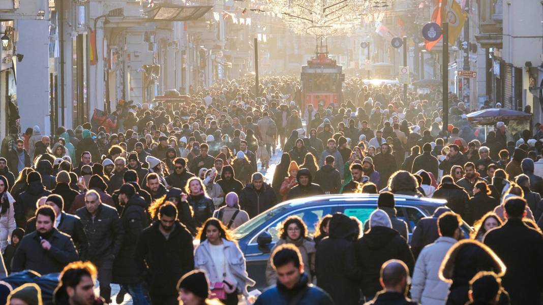 Türkiye'nin nüfus haritası değişti: Batı büyüyor, doğu kan kaybediyor