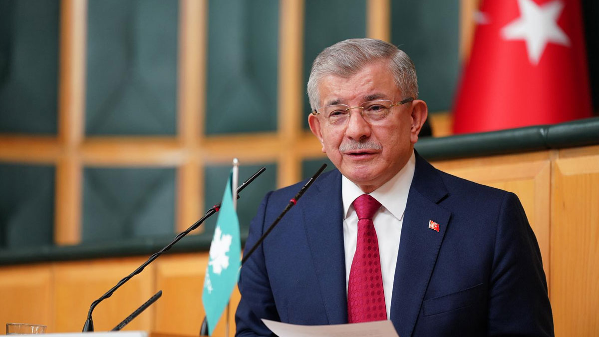 Davutoğlu’ndan iktidara 'Epstein' eleştirisi: Neden hakkı konuşmaz, hakka şahitlik etmezsiniz?