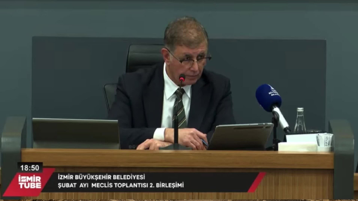 İzmir Büyükşehir Belediye Meclis toplantısında 'Akın Gürlek' tartışması: Meclis tatil edildi