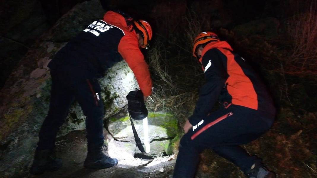 Define hayali kabusla bitti: 25 metrelik sarnıçta can pazarı