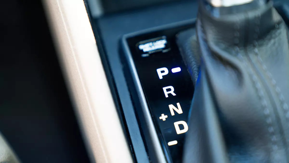 Otomobilde otomatik vites devri: Ocak ayında satışlar rekor kırdı! İşte en ucuz otomatik vites otomobiller