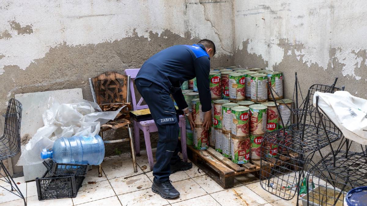 Merdiven altı imalathaneye mühür vuruldu