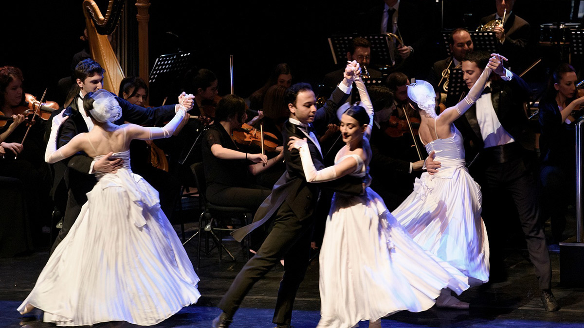 Antonina Turizm ana sponsorluğunda İstanbul Filarmoni Orkestrası’ndan vals geleneğine zarif bir selam