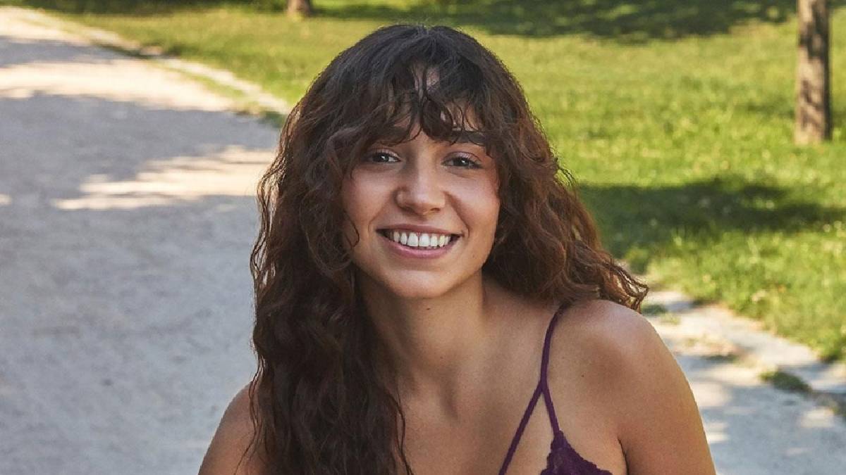 Zeynep Bastık veda mesajını paylaştı: 10 yıla kalmadan gideceğini açıkladı!