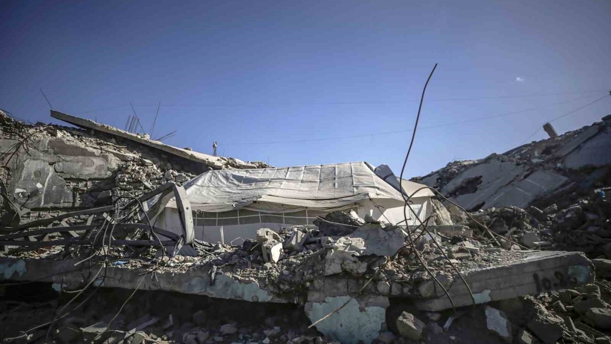 Gazze’de can kaybı 72 bin 49’a yükseldi