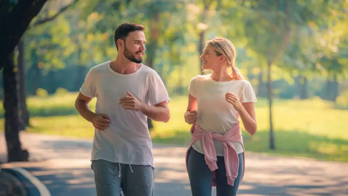 Akşam yemeğinden sonra 15 dakika yürümek için 4 neden! Kan şekerinden ruh sağlığına mucizevi etki