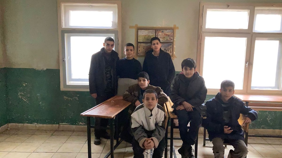 Tavşan İmparatorluğu filmi 6 Mart'ta vizyona giriyor: Cezaevinden okula uzanan sarsıcı bir hikâye