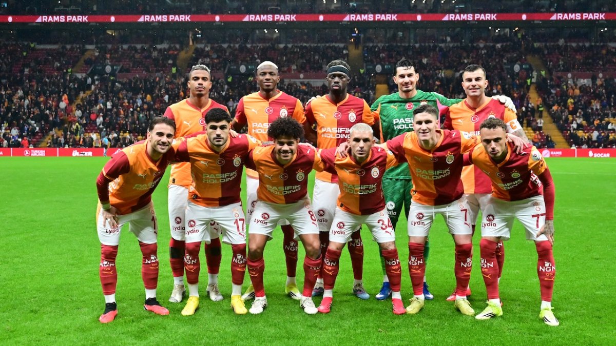CANLI ANLATIM: Galatasaray, Eyüpspor'u ağırlıyor