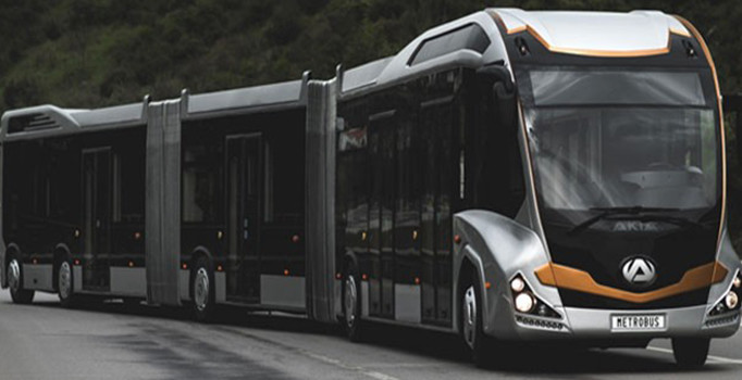 Bursa'da üretilen yeni metrobüsler 3 kabinli, 290 kişi kapasiteli