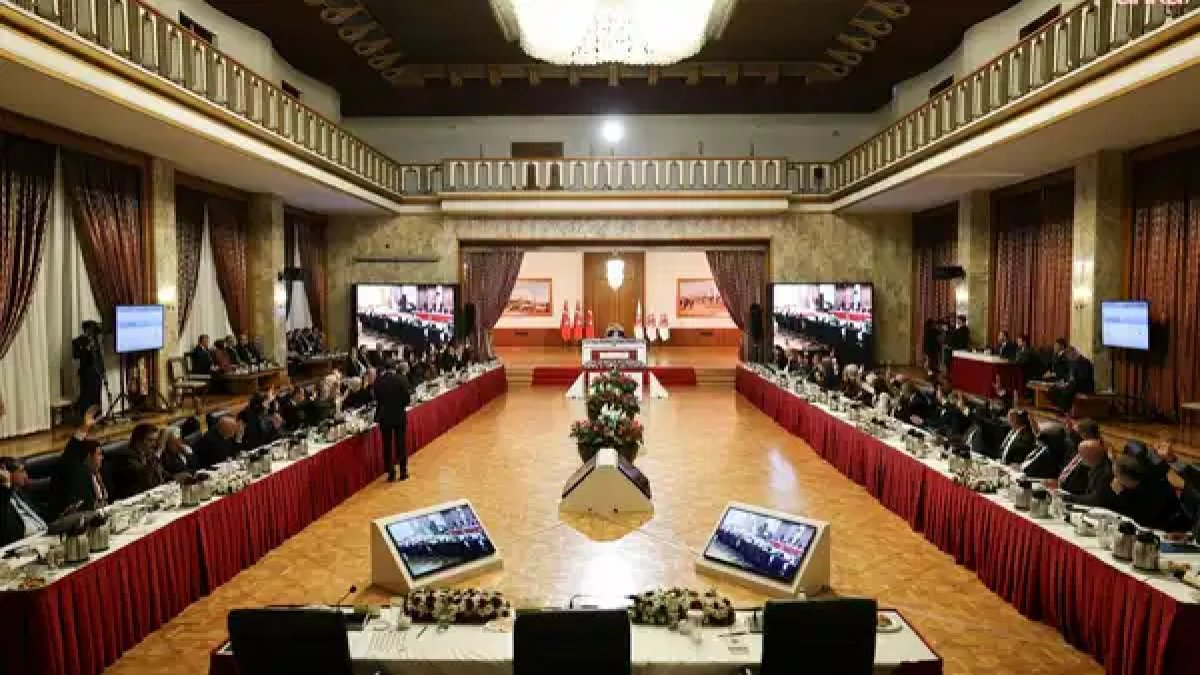 Kurtulmuş'tan ortak rapor açıklaması: Taslak rapor 7 başlık ve 40 sayfa