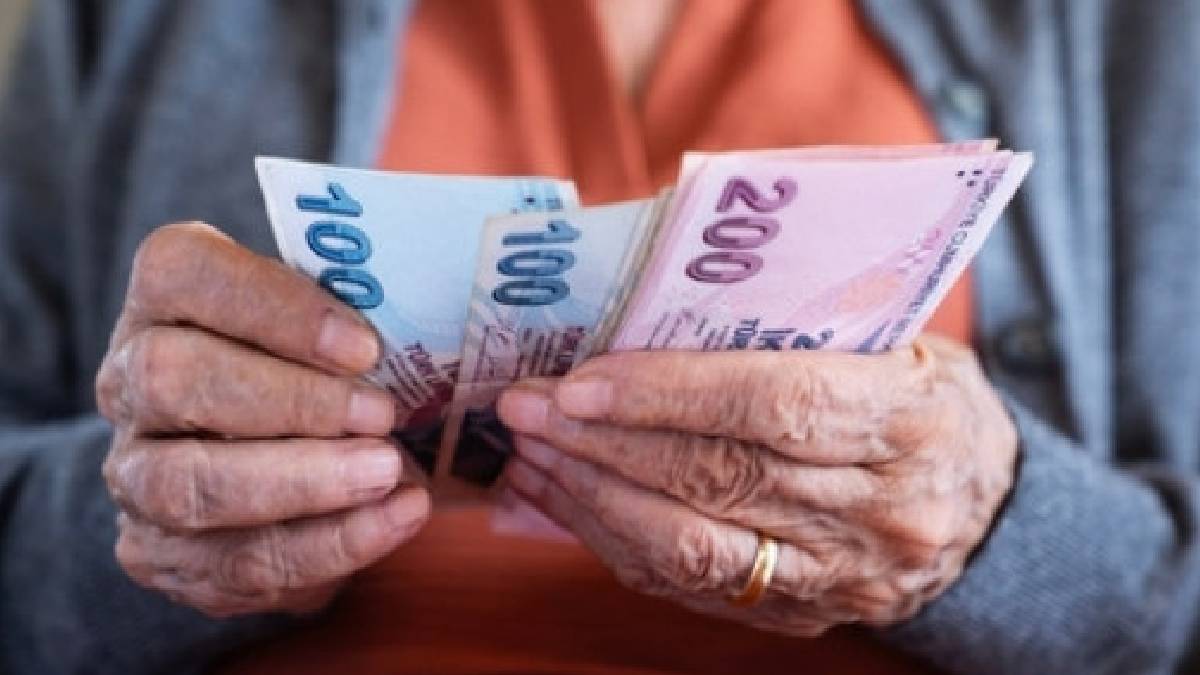 İktidarın 'kişi başına gelir 18 bin dolar' söylemiyle ters düşen tablo: En düşük emekli maaşı alanların sayısı ikiye katlandı