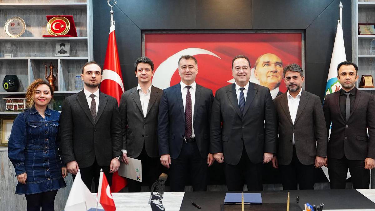 Başkan Dutlulu’dan Manisa’nın geleceğine iki vizyon imza