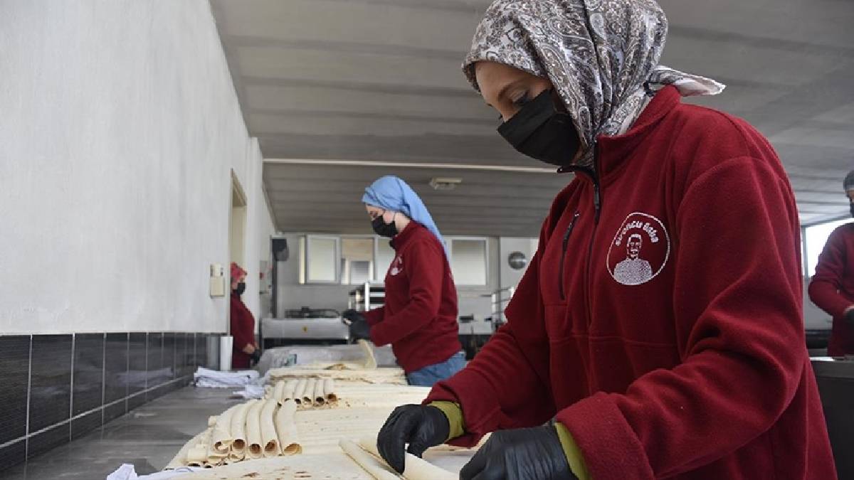 Apartman dairesinde başladı, yapamazsın diyenlere inat Avrupa’ya ulaştı!  Her evde pişiyor, lezzeti dillerden düşmüyo