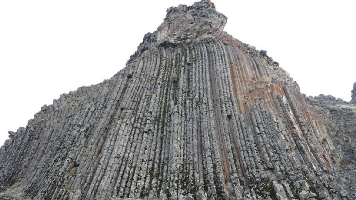 Türkiye’de keşfedilmeyi bekleyen milyonlarca yıllık tarih: Oluşumu tamamen volkanik hareketlerden…