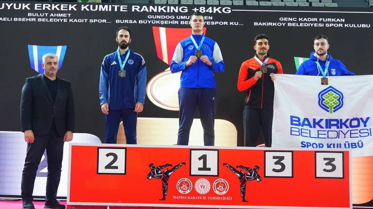 Bakırköylü karateciler gurur yaşattı