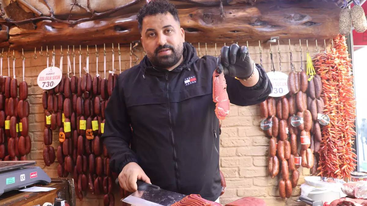 Kış gelince satışları patlıyor, Erciyes’in gözdesi oluyor! Kayak severler kaymakla kalmıyor, şehrin ekonomisini kalkındırıyor