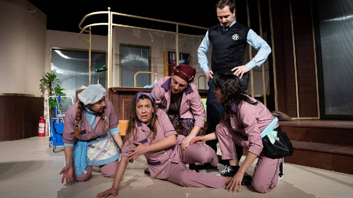 Mor Şalvar seyircisiyle Karşıyaka’da buluşuyor