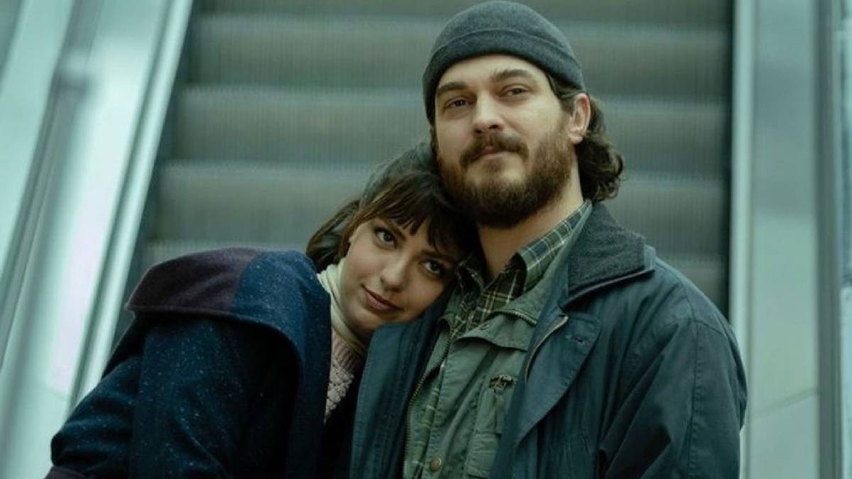 Çağatay Ulusoy ve Aslıhan Malbora’dan romantik paylaşım: Aşk karelerine beğeni yağdı