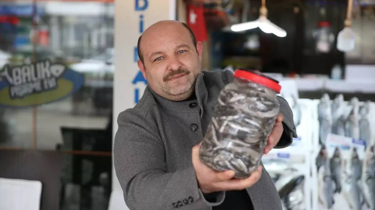 Kışın vazgeçilmez lezzeti yaza hazırlanıyor! Karadenizliler yapıyor, 1500 TL’ye satıyor! Kışın yemesi daha kârlı…