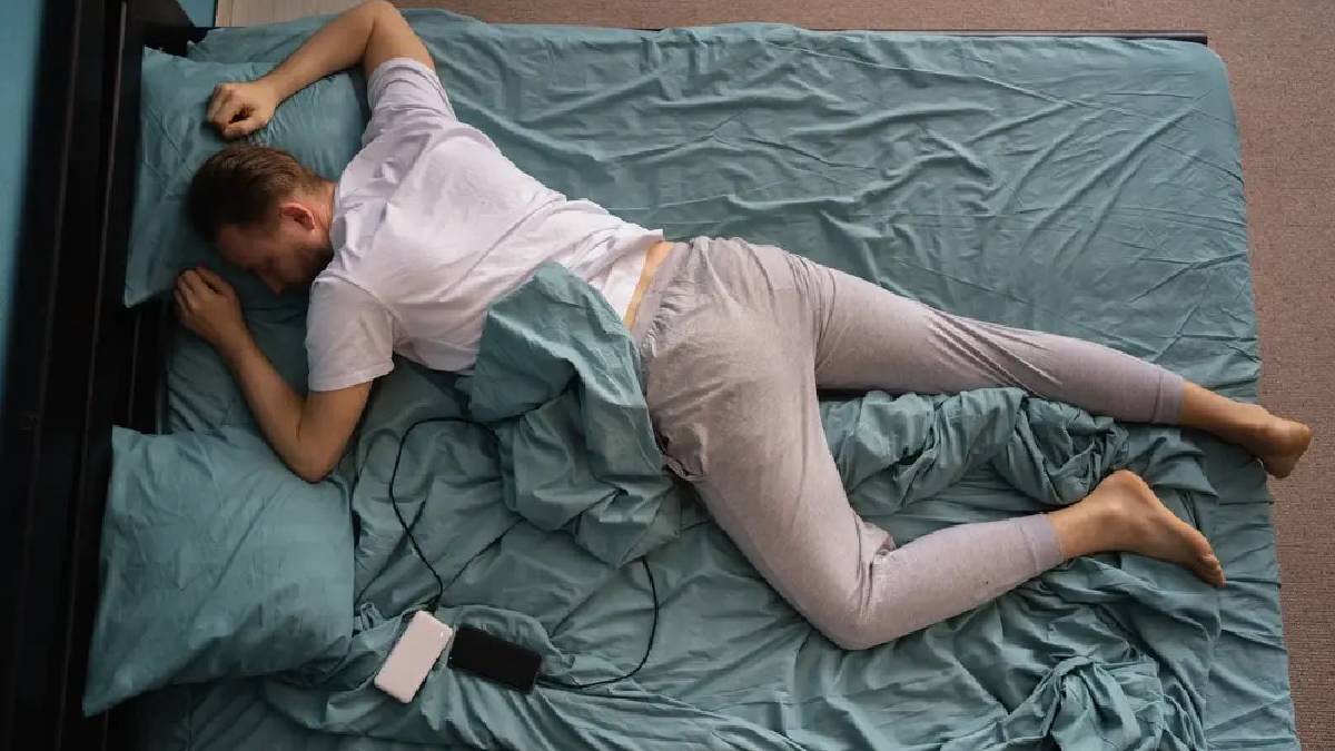 Uyuduğunuz pozisyona dikkat edin: Uzmanından sağlık uyarısı geldi!