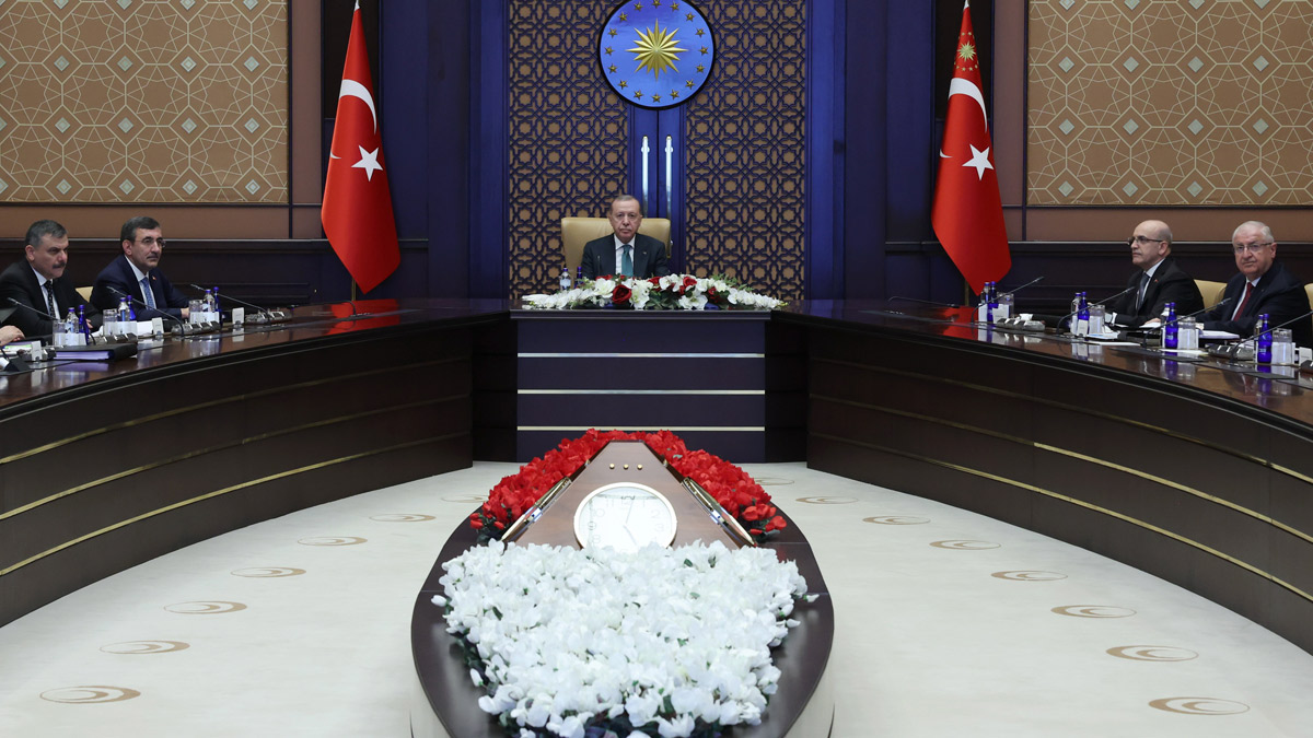 Savunma Sanayii İcra Komitesi, Cumhurbaşkanı Erdoğan başkanlığında toplandı