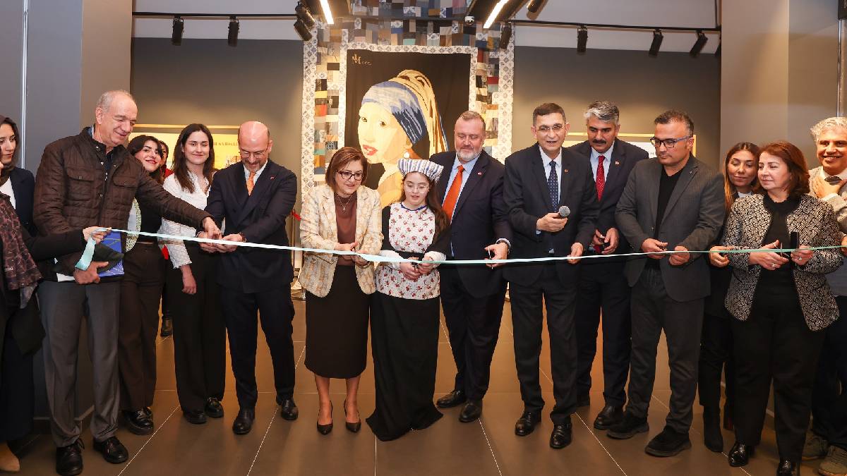 Hollanda ile Türkiye arasındaki 400 yıllık bağ Gaziantep’te sergileniyor