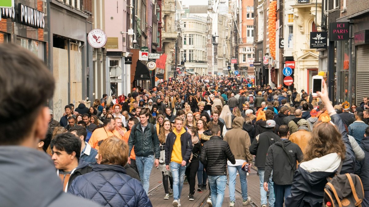 Ipsos "Öngörüler 2026" raporu yayımlandı: Cüzdanlar kaygılı, kalpler umutlu