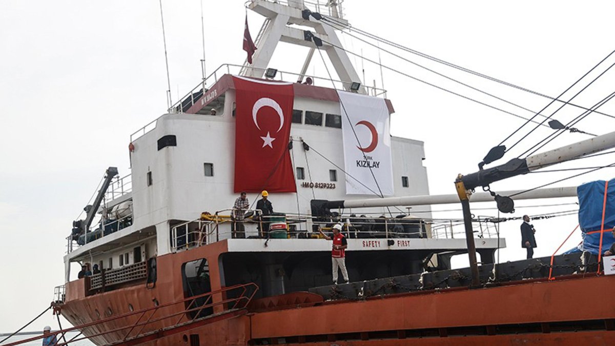 Türkiye'den Gazze'ye yardım: 21. İyilik Gemisi Mersin'den yola çıktı