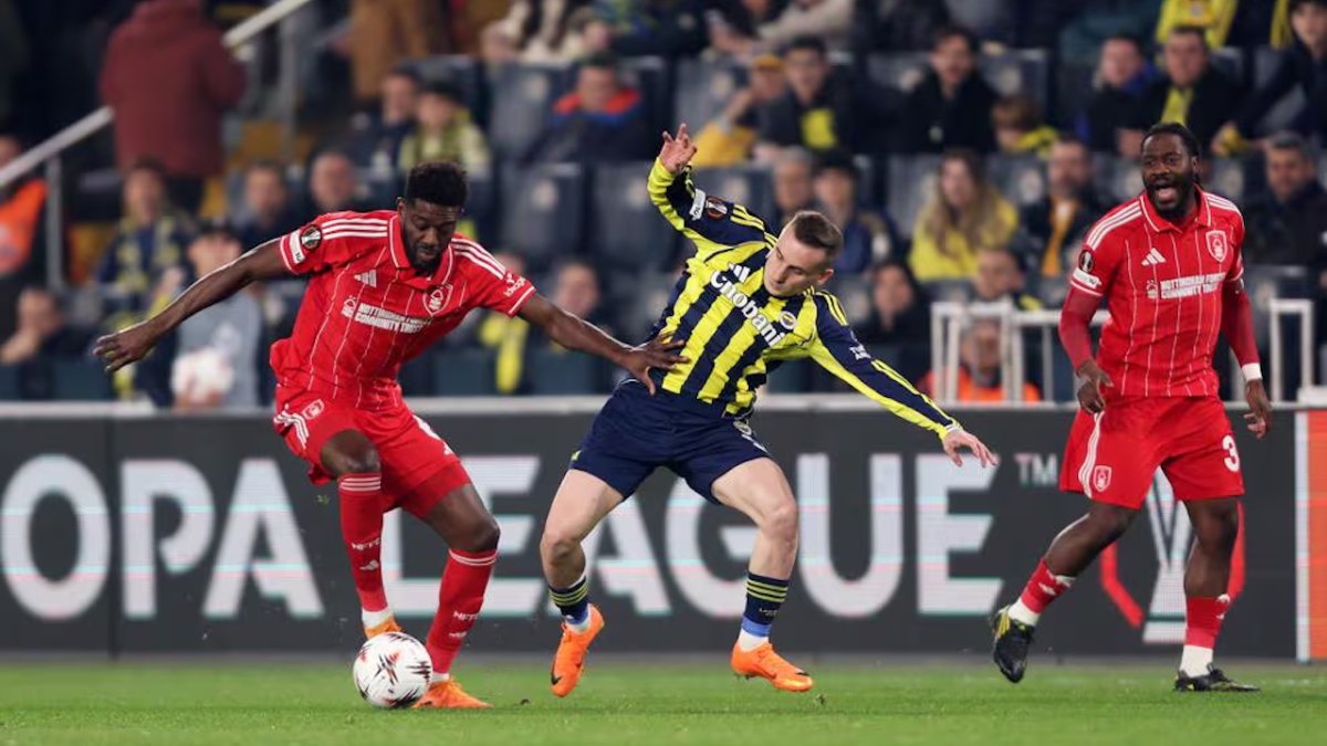 CANLI ANLATIM: Fenerbahçe, Avrupa Ligi'nde Nottingham Forest'ı ağırlıyor
