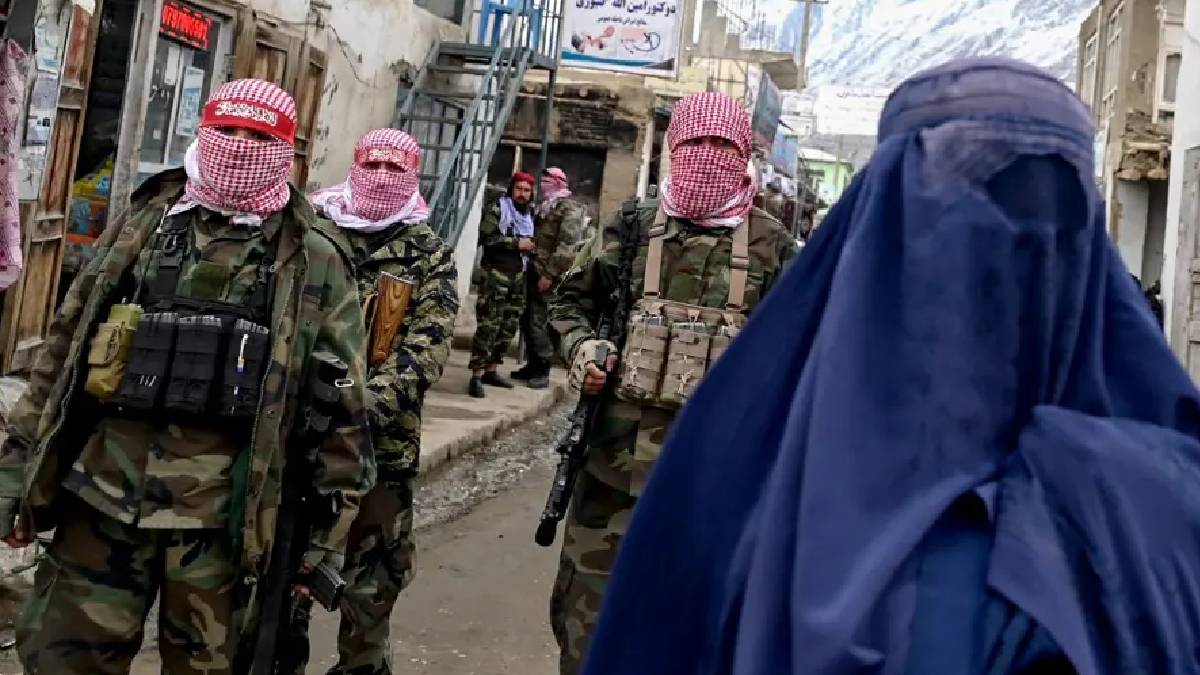 Taliban’dan kadınlara yönelik yeni düzenleme: Kemik kırılmadıkça dayak serbest