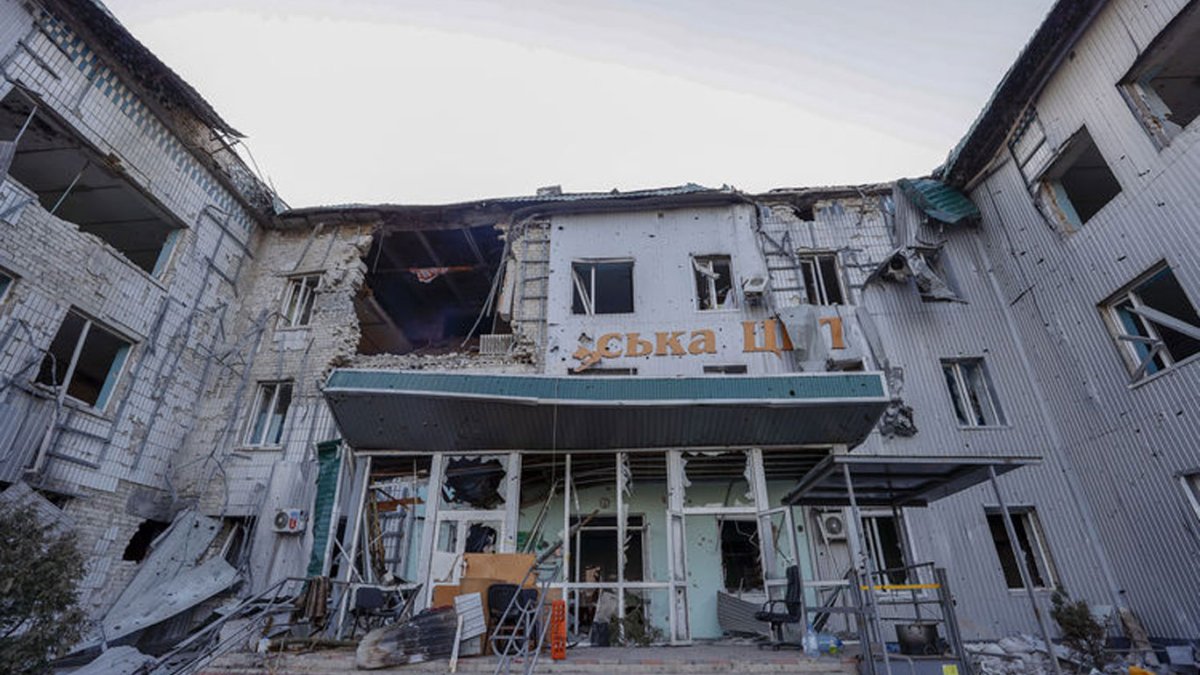 DSÖ: Ukrayna’da sağlık hizmetlerine yönelik 2 bin 872’den fazla saldırı doğrulandı