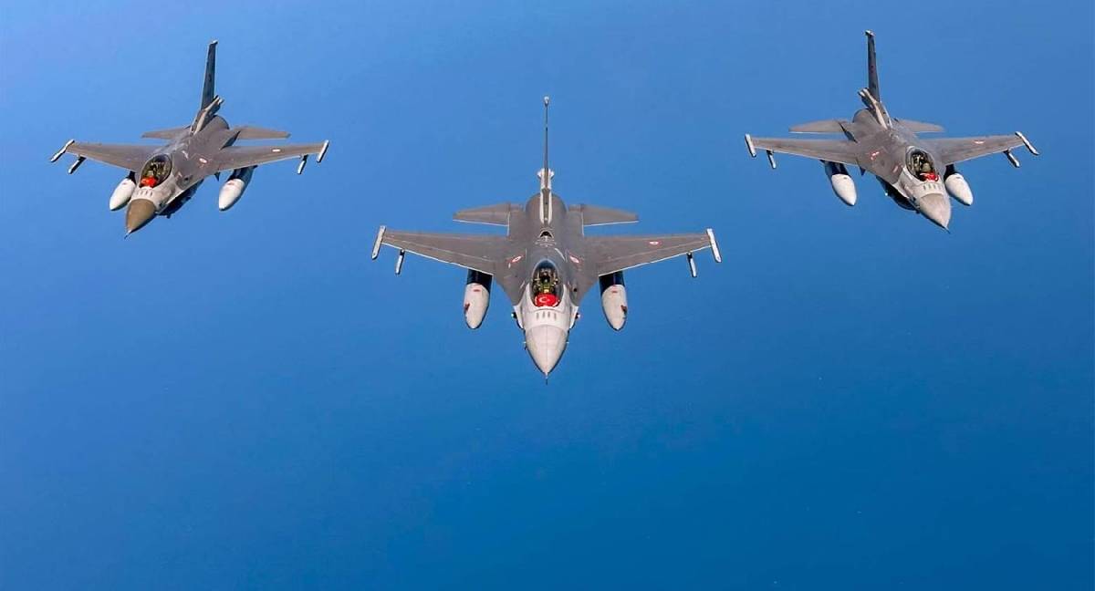 Norveç ABD'nin NATO tatbikatındaki savaş uçaklarını çekti