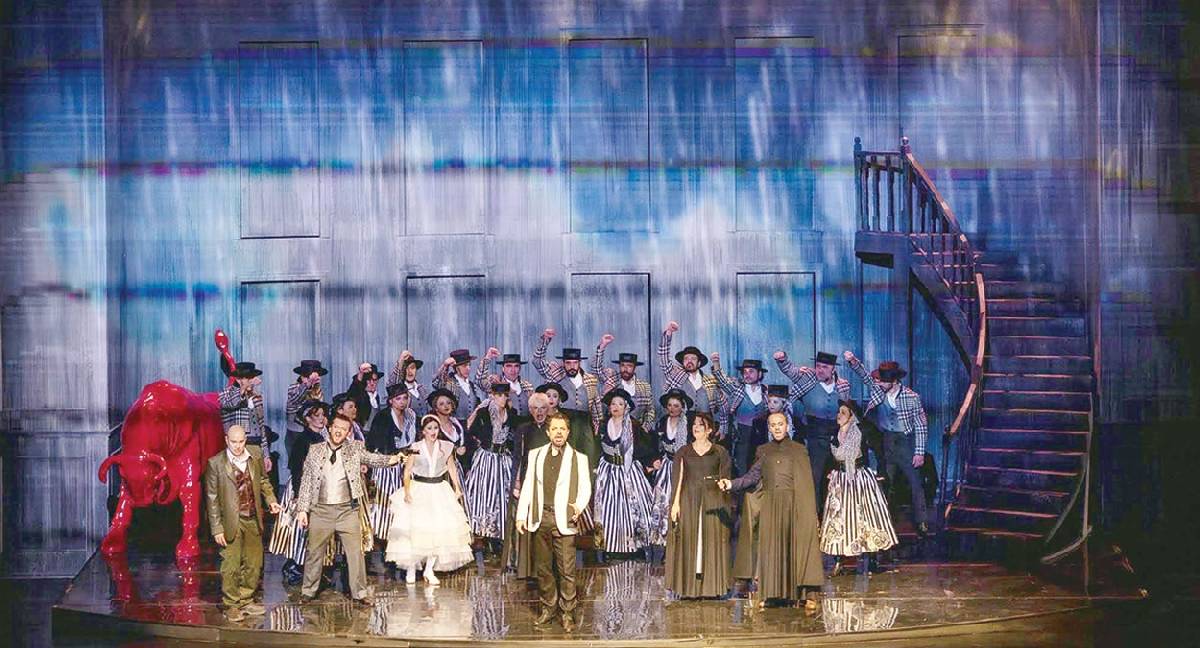 Cam fanustan çıkan modern bir katarsis